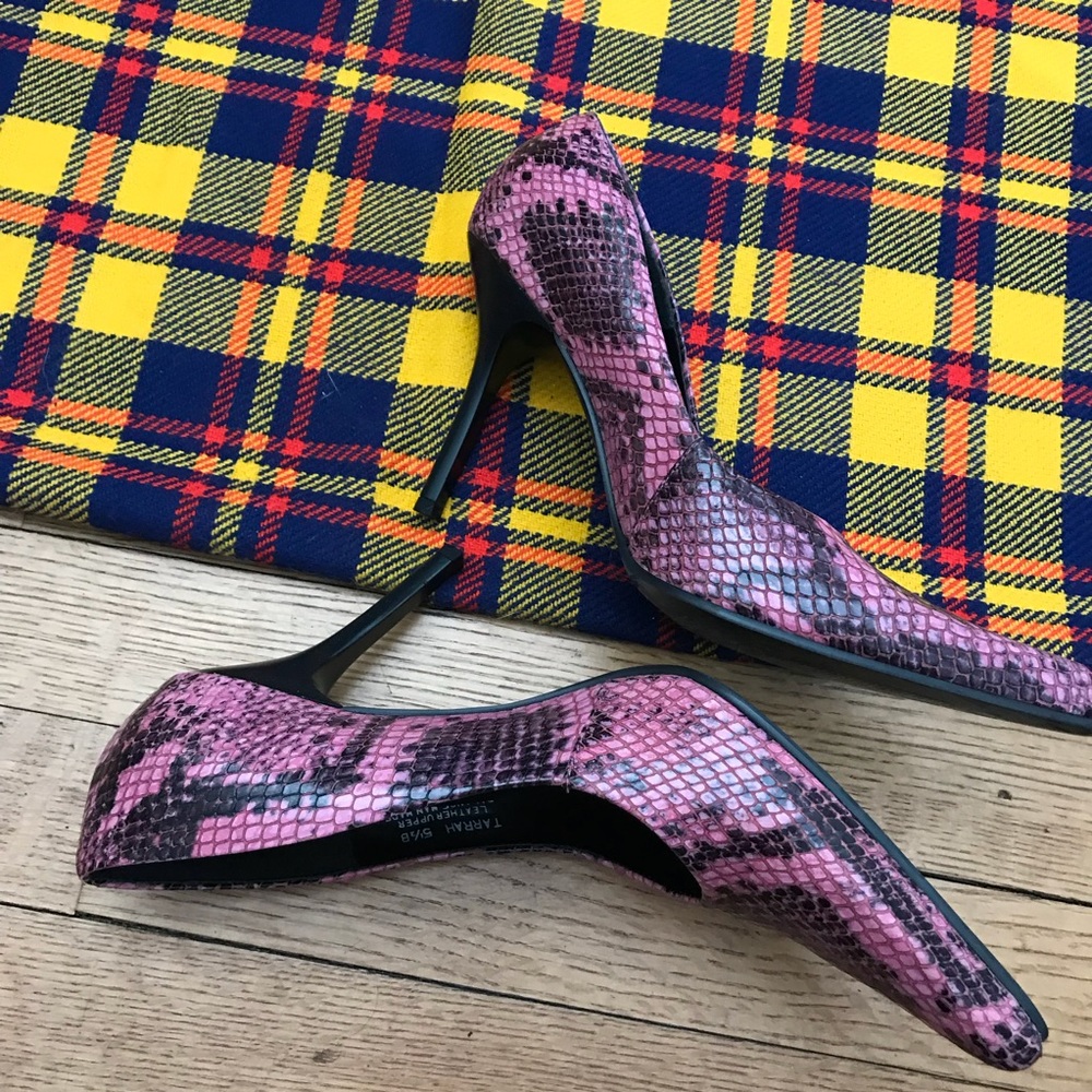 Steve Madden Pink Tarrah Python Heels Pointed Toe - image 4